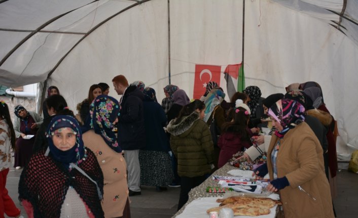 Başçiftlik'te Filistin İçin Hayır Çarşısı kuruldu
