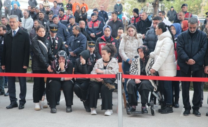 Bolu'da trafik kazası sonrası hastanede hayatını kaybeden jandarma personeli için tören yapıldı