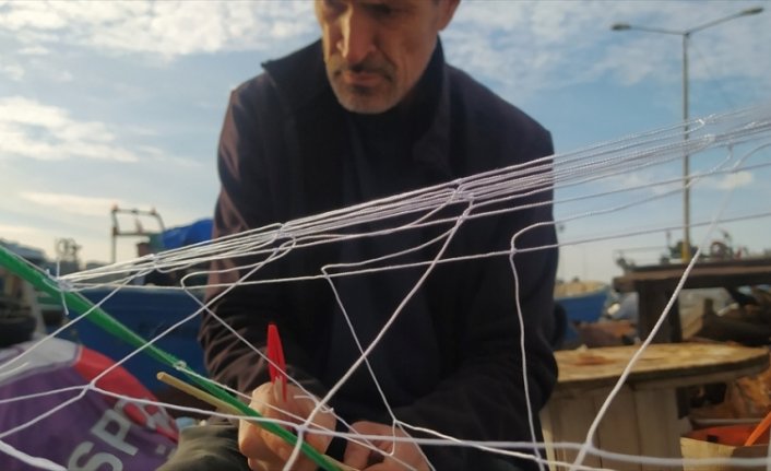 Düzce'de balıkçılar fırtına uyarısına karşı tedbir aldı