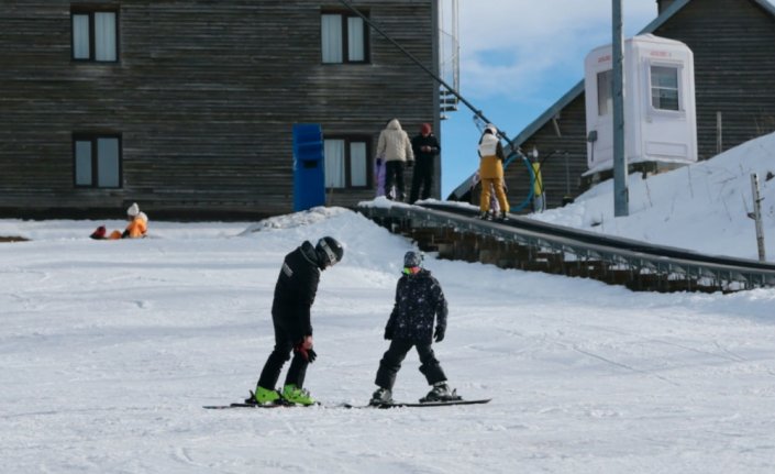 Kartalkaya Kayak Merkezi'nde sezon başladı