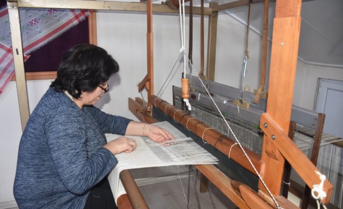 Sinop'un Boyabat gömleğine tasarım tescil belgesi verildi