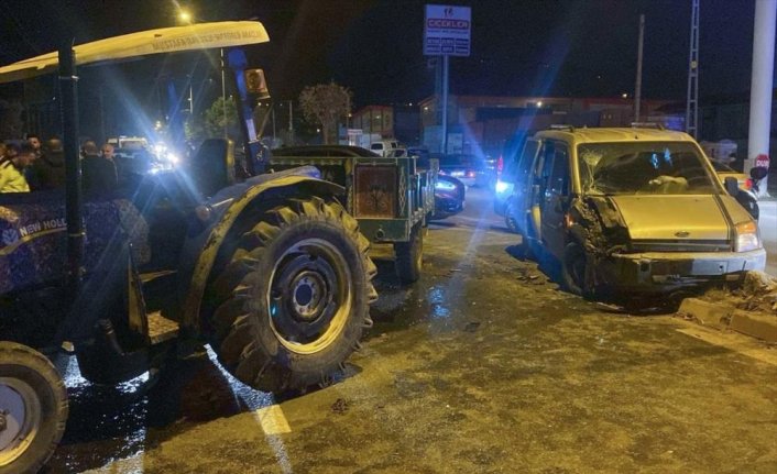 Tokat'ta trafik kazasında 5 kişi yaralandı