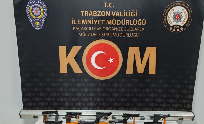 Trabzon'da 11 ruhsatsız tabanca ele geçirildi