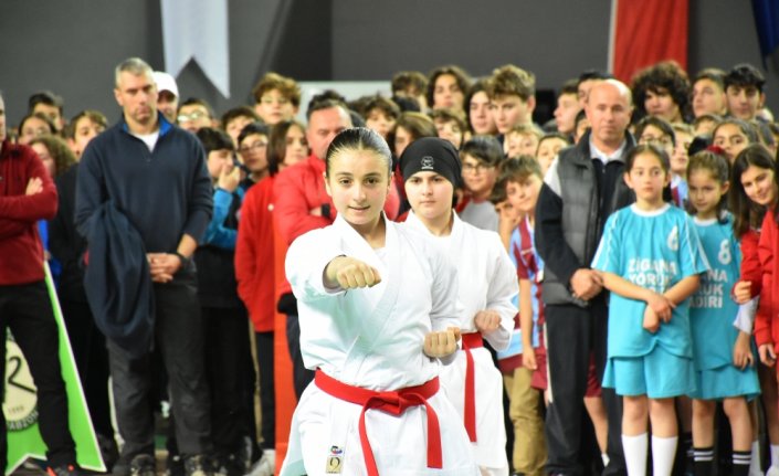 Trabzon'da okul sporları ödül töreni gerçekleştirildi