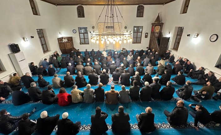 Bafra'da Berat Kandili idrak edildi