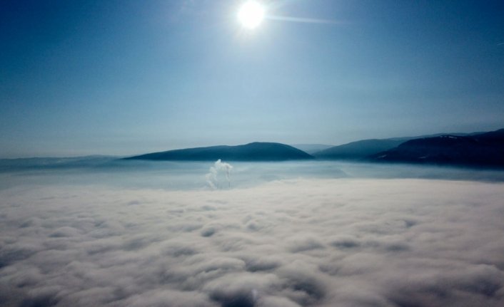 Düzce Ovası'nı sis kapladı