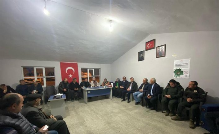 Düzce'de çiftçiler, zararlılarla mücadele ve tarımsal destekler hakkında bilgilendirildi