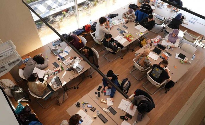 Düzce'de kütüphaneler ramazanda sahura kadar açık olacak