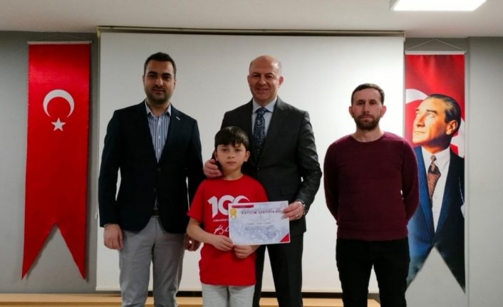 Espiye'de İstiklal Marşı'nı Güzel Okuma Yarışması yapıldı