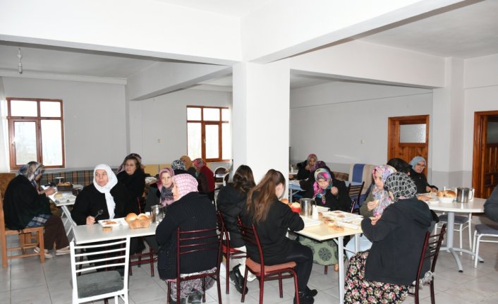 Mengen'de, şükür mevlidi okutuldu