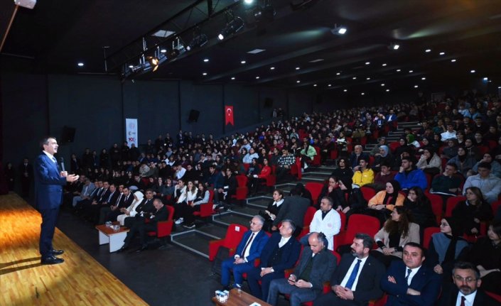 Milli Eğitim Bakanı Tekin, Düzce'de ziyaretlerde bulundu