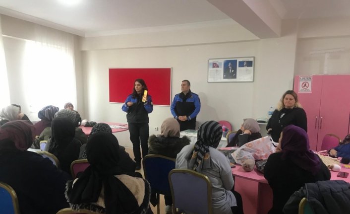 Samsun Emniyetinden vatandaşlara bilgilendirme çalışması