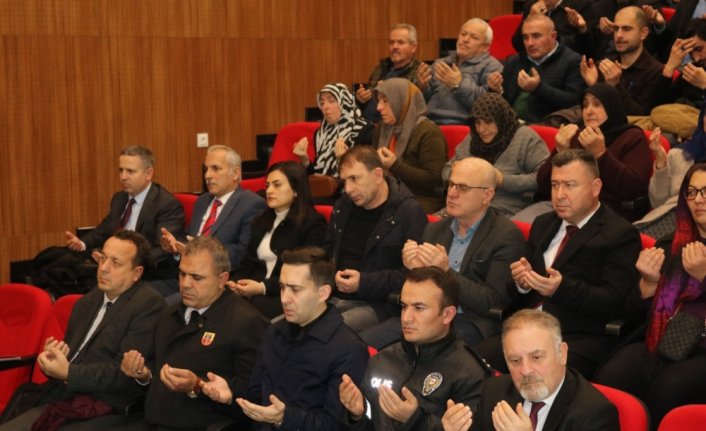 Samsun'da depremde hayatını kaybedenler için anma programları düzenlendi