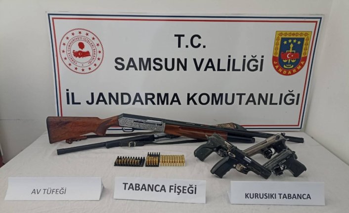 Samsun'da silah kaçakçılığı operasyonunda 2 zanlı gözaltına alındı