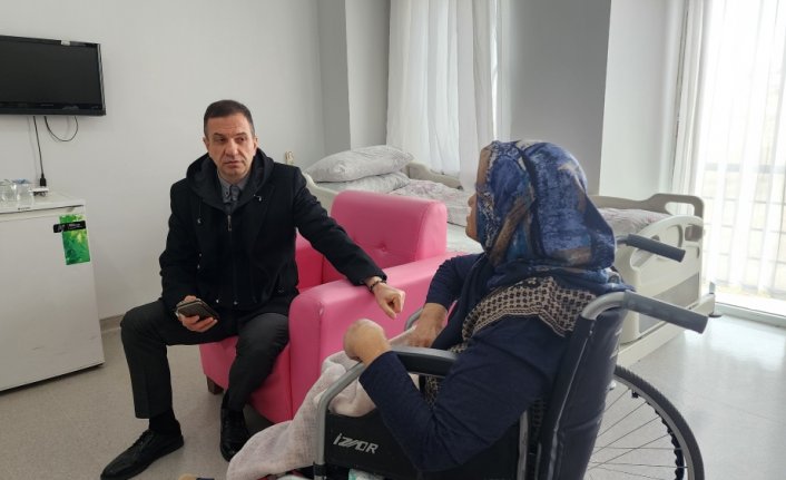 Suluova'da bakıma muhtaç yaşlı kadın huzurevine yerleştirildi