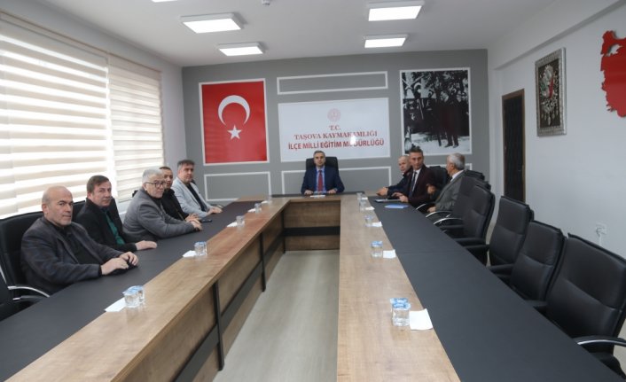 Taşova’da, emniyet kemeri kullanımı değerlendirme toplantısı yapıldı