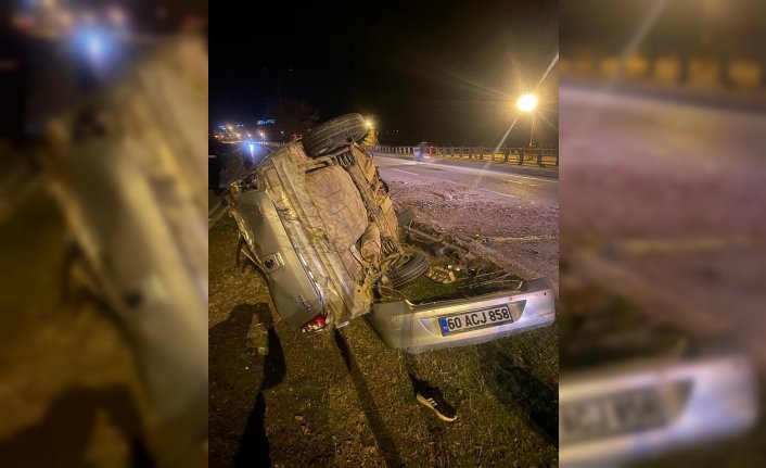 Tokat'ta halı saha maçından dönerken kaza yapan 5 kişi yaralandı