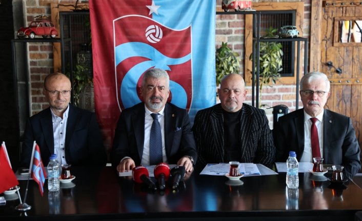Trabzonspor Divan Başkanlık Kurulu Başkan adayı Kahraman, gazetecilerle bir araya geldi