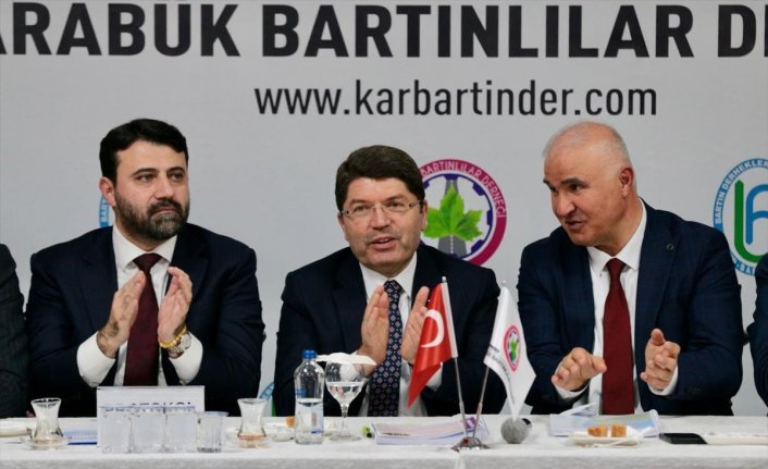 Adalet Bakanı Tunç, Karabük'te yaşayan Bartınlılarla buluştu: