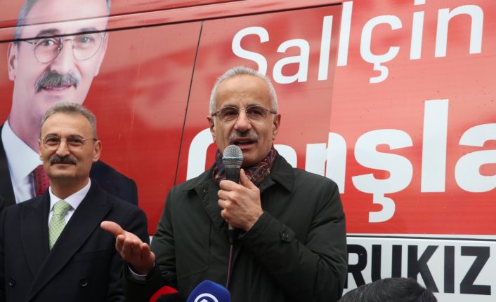 Bakan Uraloğlu, Trabzon'un Şalpazarı ilçesinde vatandaşlarla buluştu: