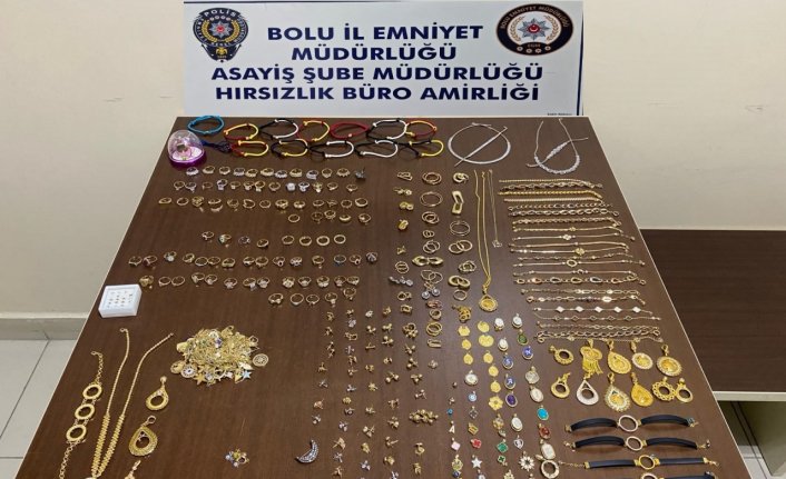 Bursa'da dolandırıcılık olayına karışan şüpheliler Bolu'da yakalandı