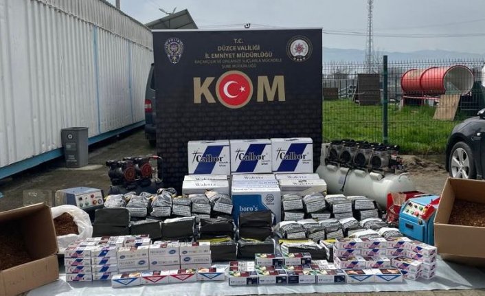 Düzce'de 132 bin 200 makaron ele geçirildi