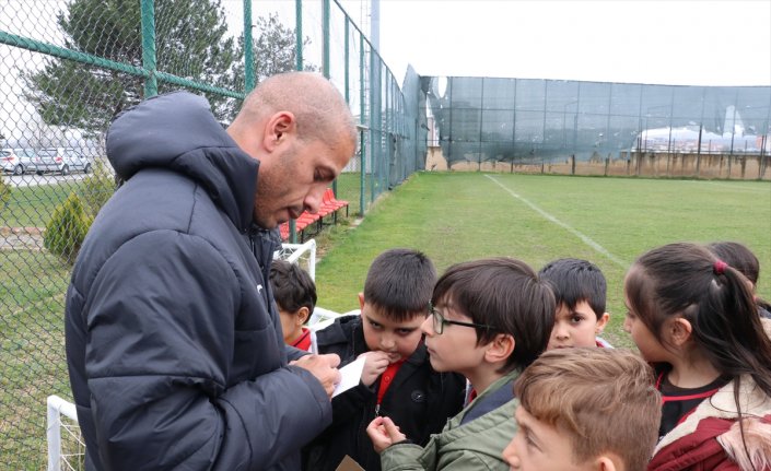 GMG Kastamonuspor'a minik öğrencilerden destek