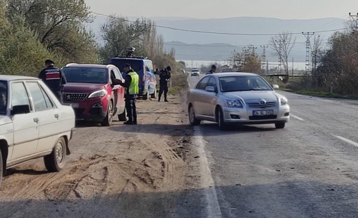 İskilip'te jandarma ekiplerinin denetimleri sürüyor