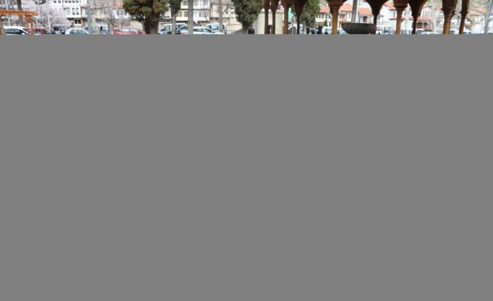 İzmir'de silahının kazara ateş alması sonucu ölen polisin cenazesi Amasya'da defnedildi