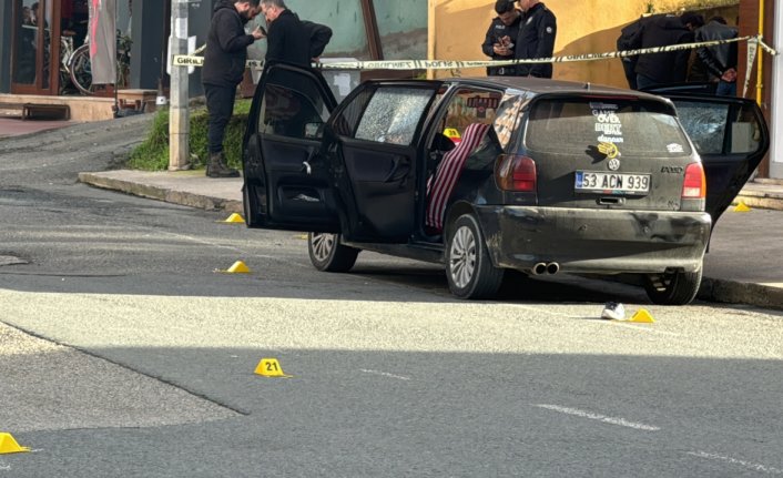 Rize'de silahlı kavgada 3 kişi yaralandı