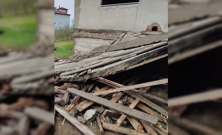 Samsun'da balkon inşaatının çökmesi sonucu 1 kişi öldü