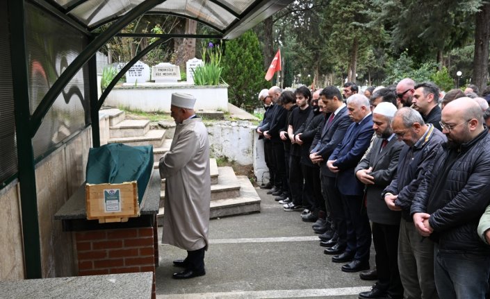Trabzon'da göçükte hayatını kaybeden işçinin cenazesi defnedildi