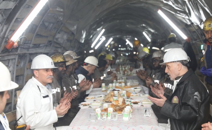 Türk-İş Genel Başkanı Atalay, Zonguldak'ta madencilerle iftar yaptı