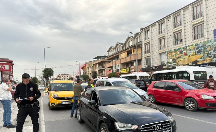 Düzce'de otomobilin çarptığı yaya ağır yaralandı