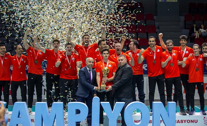 Hentbolda Mihalıççık Belediyespor ile Güneysuspor, Süper Lig'e çıktı