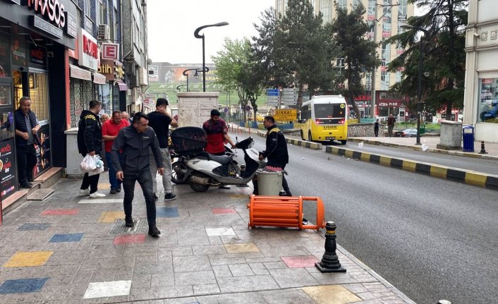 Karabük'te kuvvetli rüzgar hayatı olumsuz etkiledi