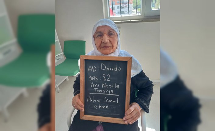 Kastamonu'da huzurevi sakinleri notlarla “yeni nesle“ tavsiyede bulundu