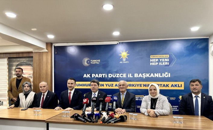 AK Parti Genel Başkan Yardımcısı Yılmaz, Düzce'de konuştu: