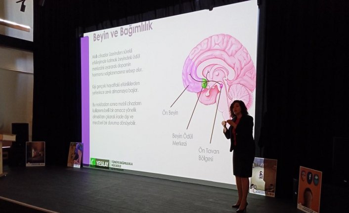 İskilip'te “Teknoloji ve Tütün Bağımlılığı Konferansı“ düzenlendi