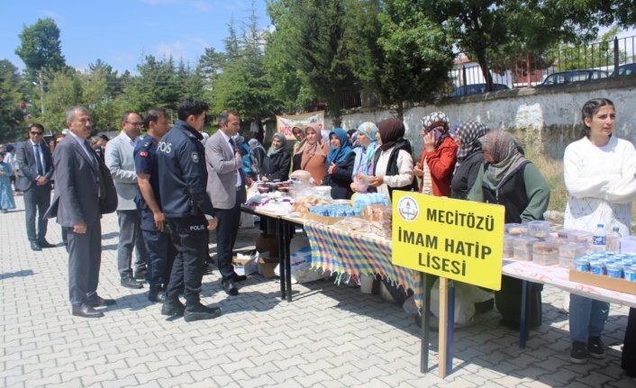 Mecitözü'nde Filistin yararına kermes düzenlendi