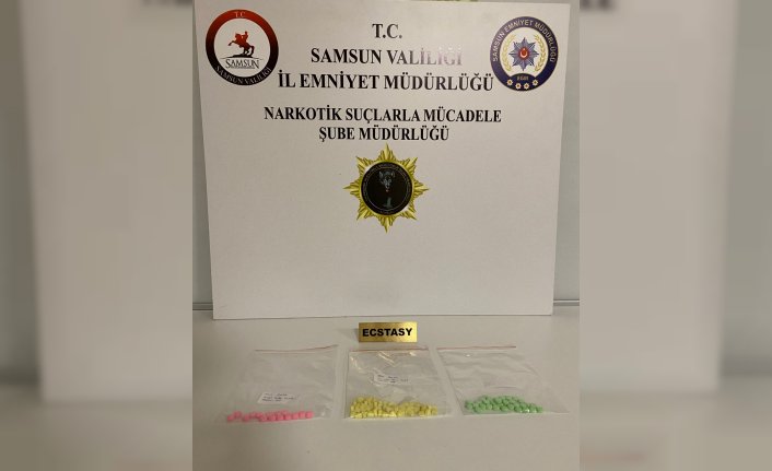 Samsun'da uyuşturucu operasyonunda 12 kişi yakalandı