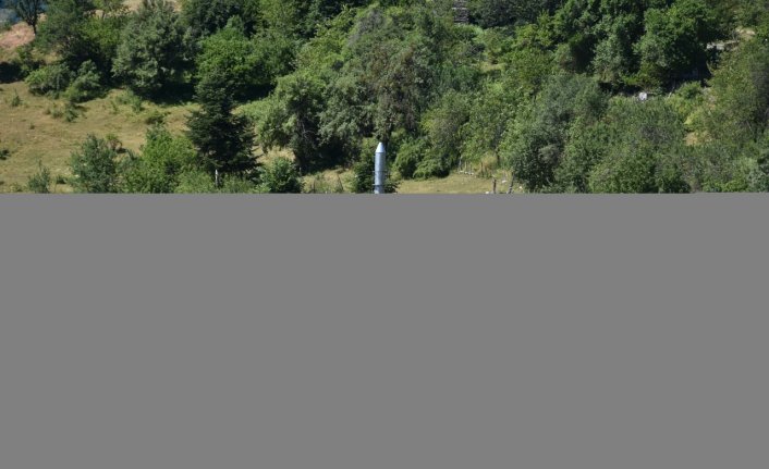 Boyabat'ta inşaatı tamamlanan cami ibadete açıldı