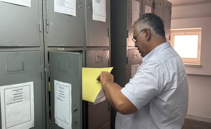 OMÜ'deki herbaryumda kurutulmuş 10 bin civarında bitki türü bulunuyor