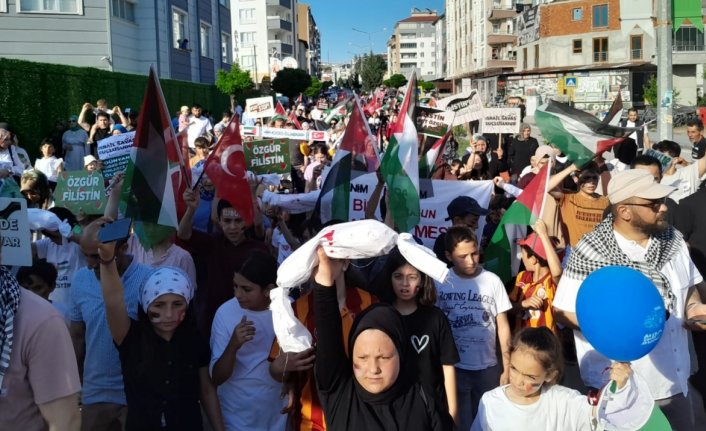 Samsun'da Filistin'e destek için yürüyüş düzenlendi