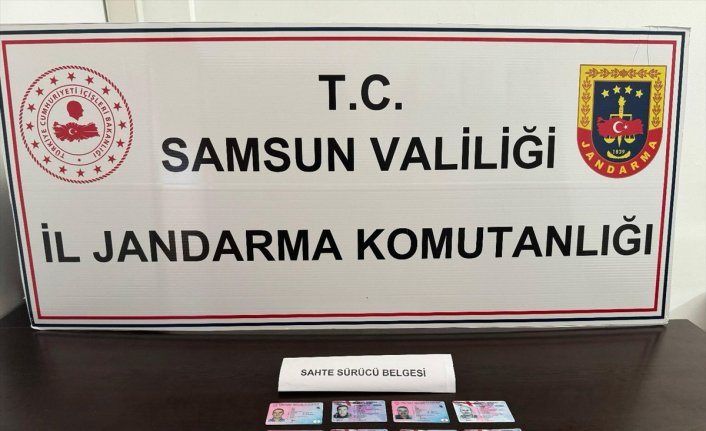 Samsun merkezli “sahte yurt dışı sürücü belgesi“ operasyonunda 4 zanlı yakalandı