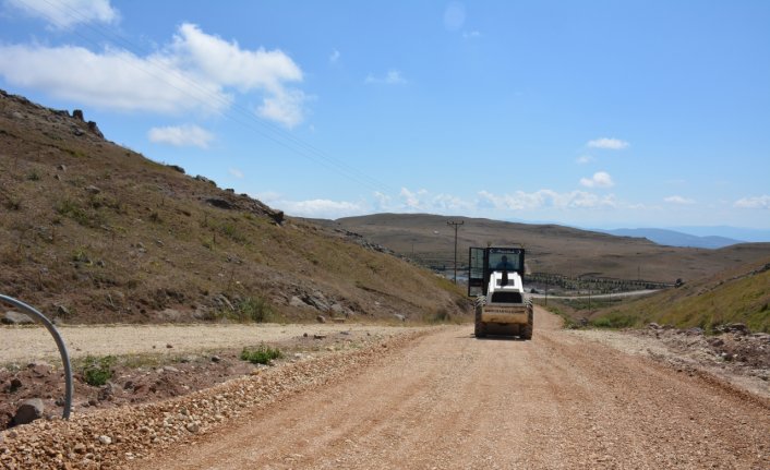 Başçiftlik yayla yollarında çalışma başlatıldı