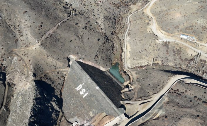 Bayburt Pınargözü Göleti'nde su tutulmaya başlandı