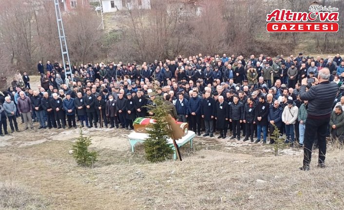 Ankara'daki kazada hayatını kaybeden belediye işçilerinden Soylu'nun cenazesi defnedildi