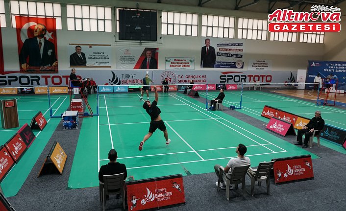 İşitme Engelliler Türkiye Badminton Şampiyonası sona erdi
