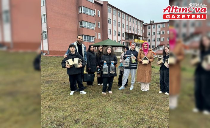 Ladik Şehit Ersan Sancı Anadolu Lisesi öğrencileri kuşlara yuva yaptı